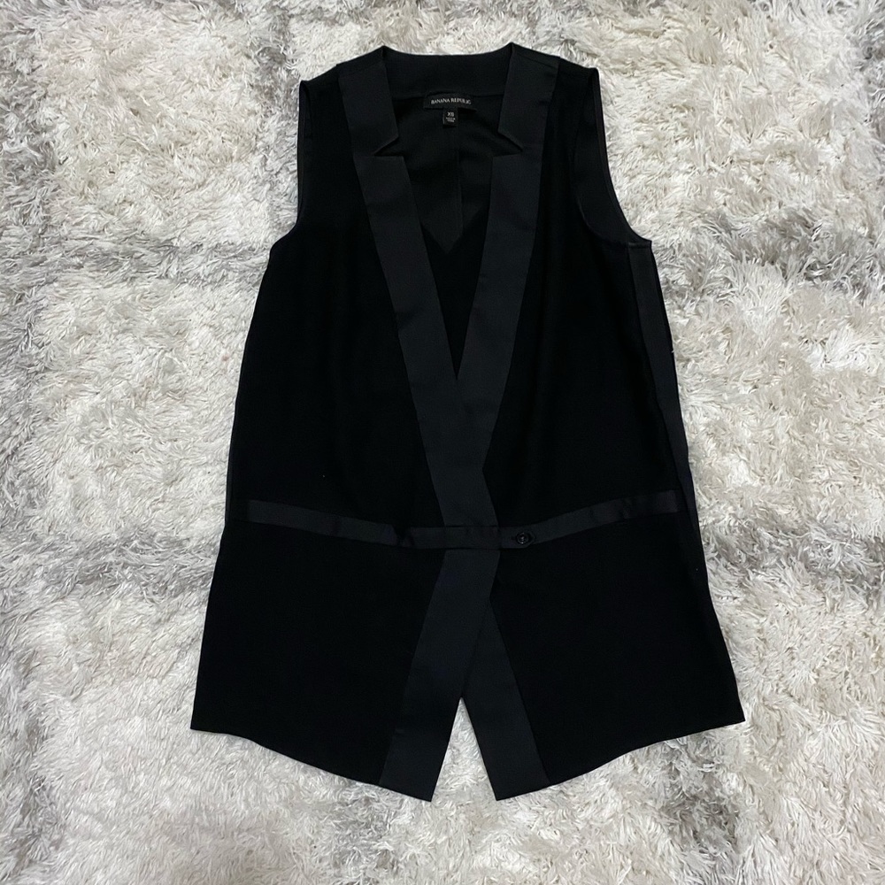 Banana Republic Mock Blazer Blouse